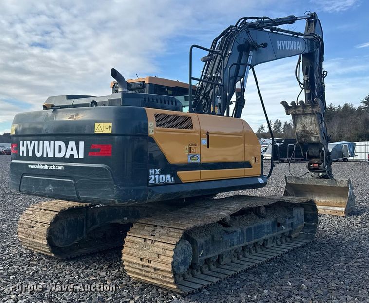 image for item YA0160 2022 Hyundai HX210AL excavator