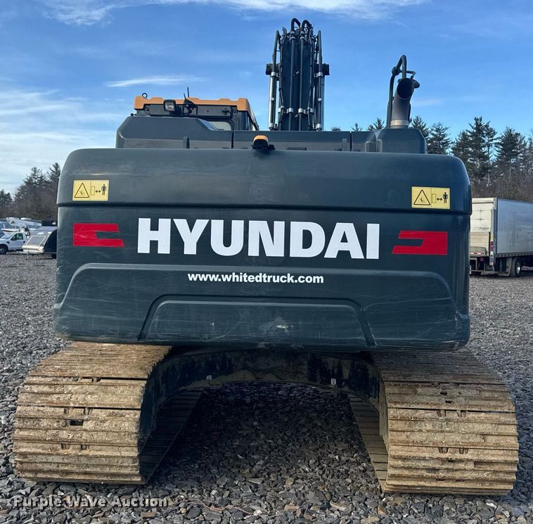 image for item YA0160 2022 Hyundai HX210AL excavator