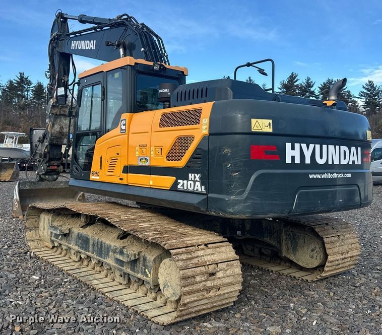image for item YA0160 2022 Hyundai HX210AL excavator