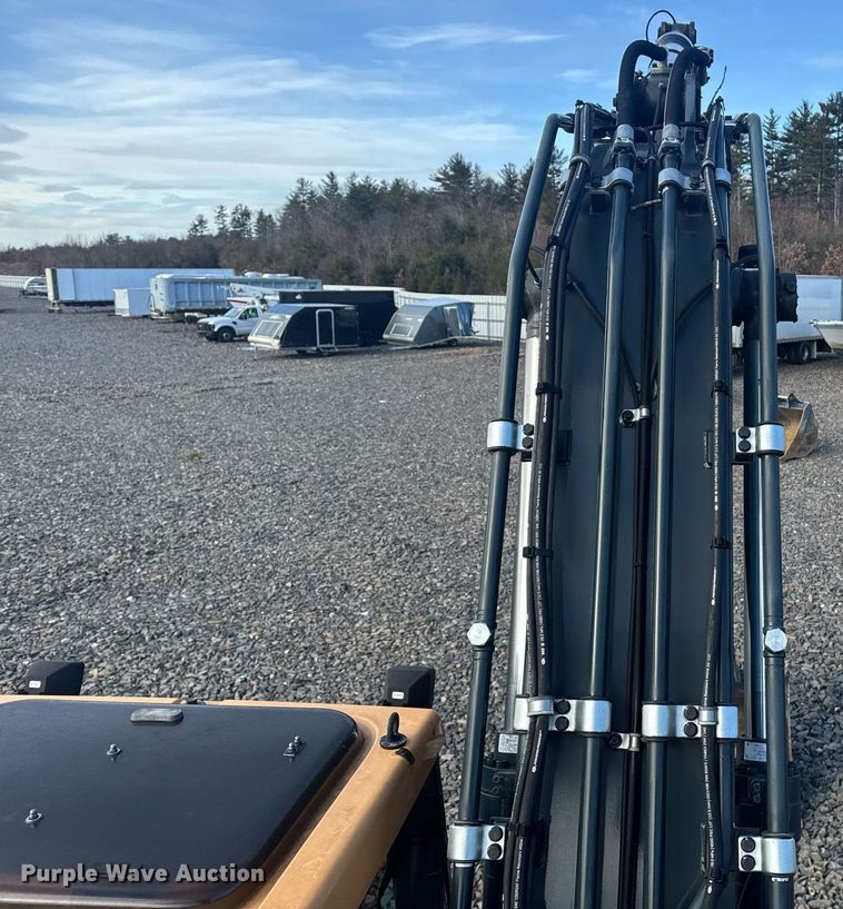 image for item YA0160 2022 Hyundai HX210AL excavator