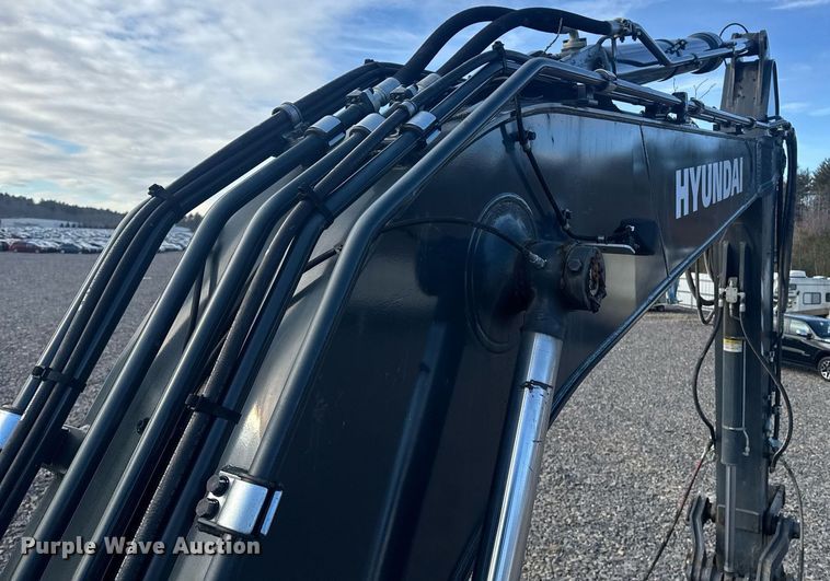 image for item YA0160 2022 Hyundai HX210AL excavator