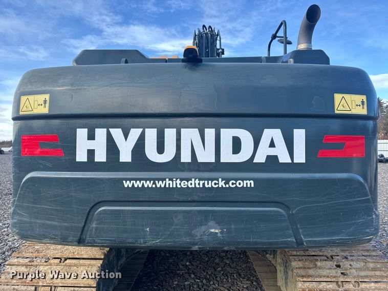 image for item YA0160 2022 Hyundai HX210AL excavator
