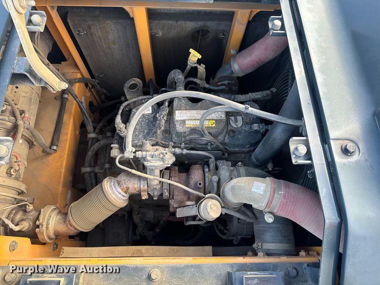 image for item YA0160 2022 Hyundai HX210AL excavator