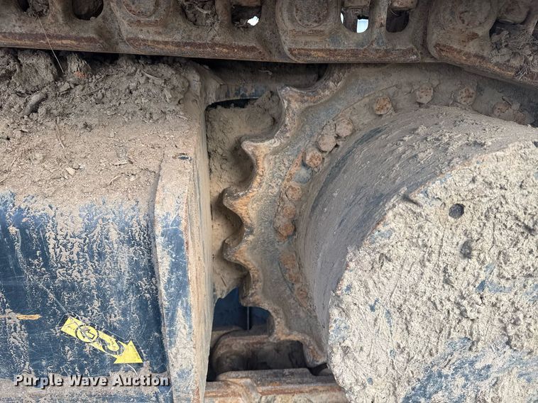 image for item YA0160 2022 Hyundai HX210AL excavator