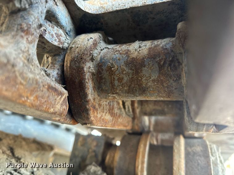 image for item YA0160 2022 Hyundai HX210AL excavator