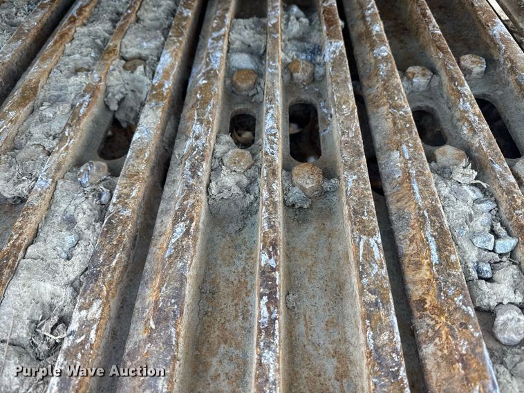 image for item YA0160 2022 Hyundai HX210AL excavator