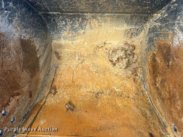 image for item YA0160 2022 Hyundai HX210AL excavator