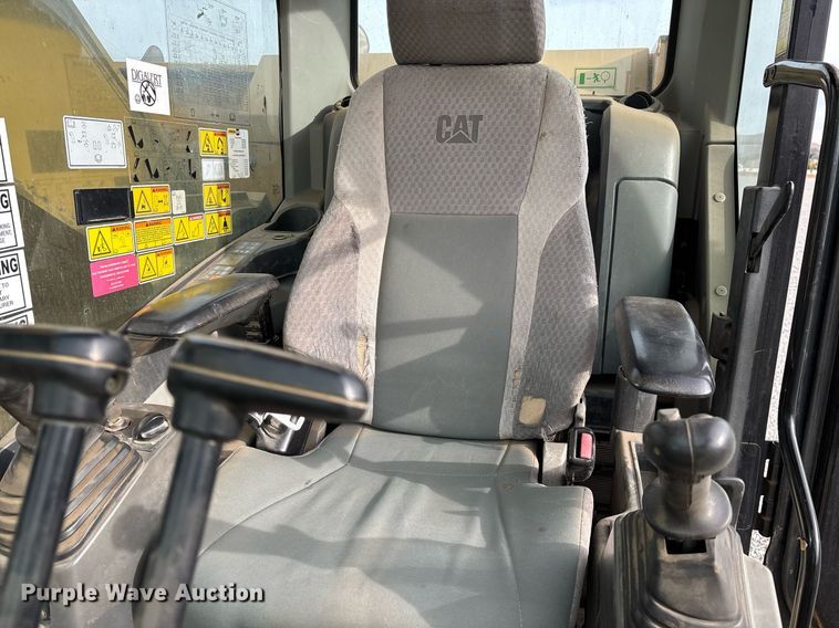 image for item YA0166 2013 Caterpillar 328D LCR excavator