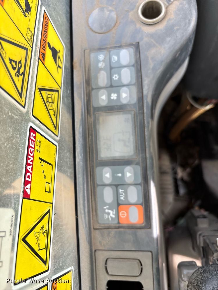 image for item YA0166 2013 Caterpillar 328D LCR excavator