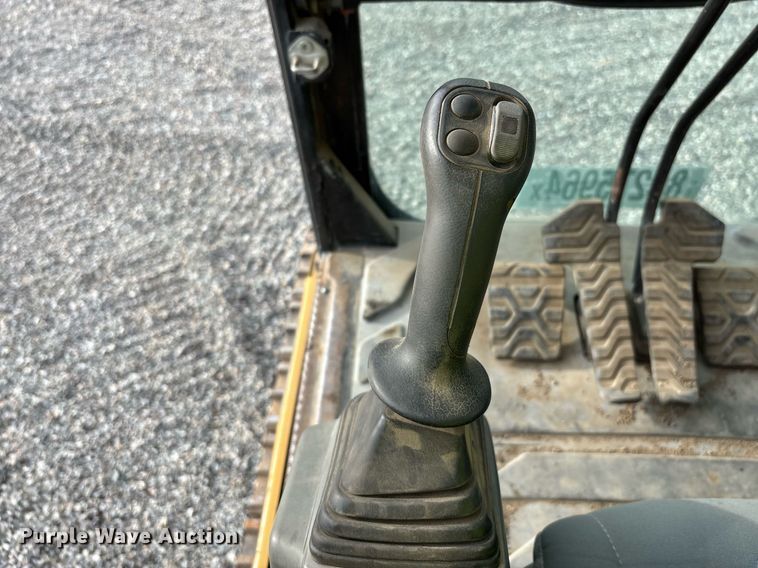 image for item YA0166 2013 Caterpillar 328D LCR excavator