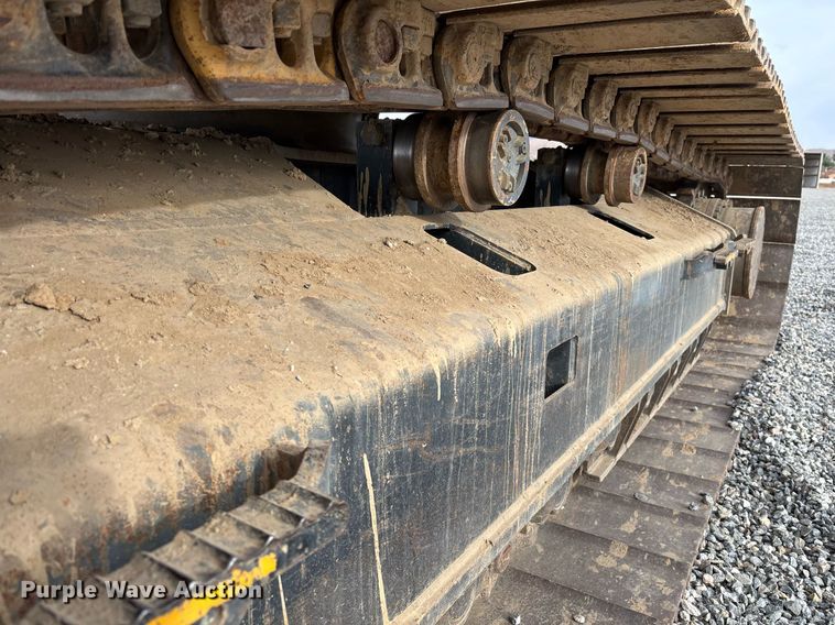 image for item YA0166 2013 Caterpillar 328D LCR excavator