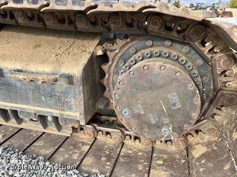 image for item YA0166 2013 Caterpillar 328D LCR excavator