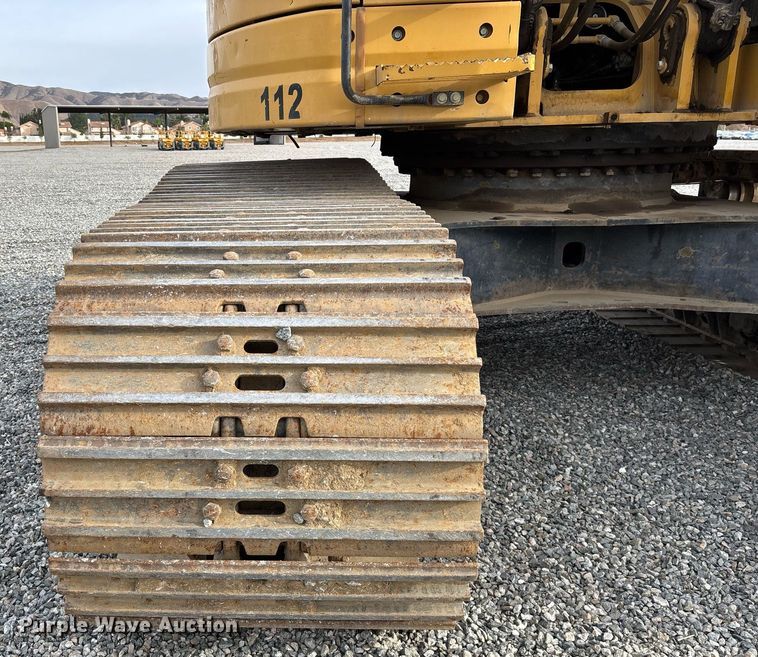 image for item YA0166 2013 Caterpillar 328D LCR excavator