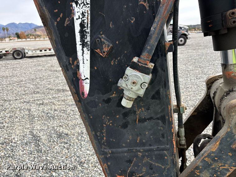 image for item YA0168 2013 Doosan DX235LCR excavator