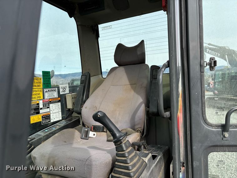 image for item YA0168 2013 Doosan DX235LCR excavator