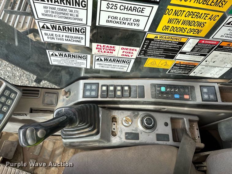 image for item YA0168 2013 Doosan DX235LCR excavator