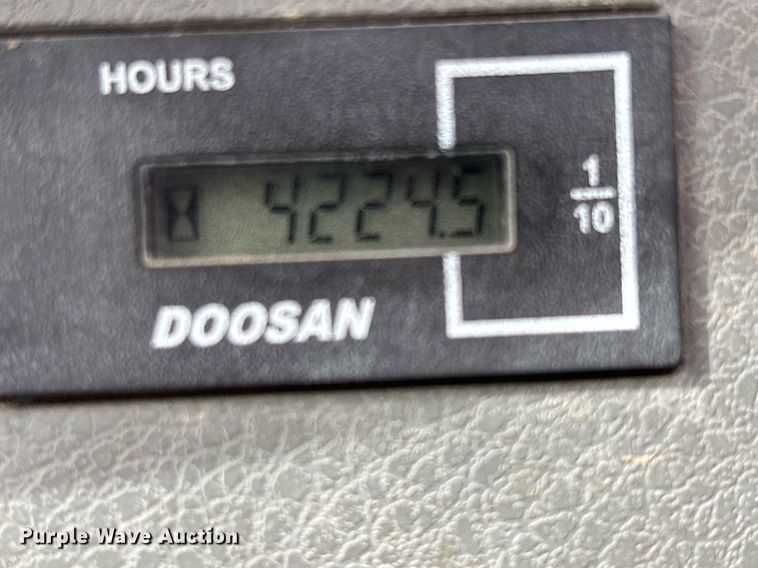 image for item YA0168 2013 Doosan DX235LCR excavator