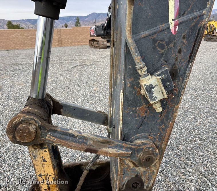 image for item YA0169 2012 Kobelco SK215SRLC excavator