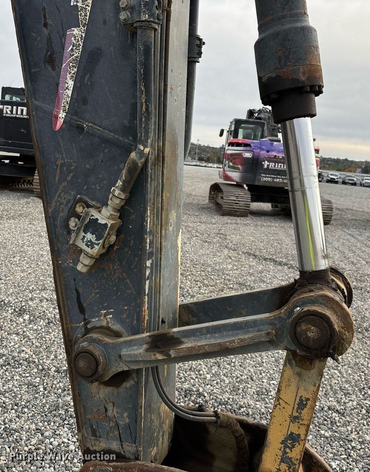 image for item YA0169 2012 Kobelco SK215SRLC excavator