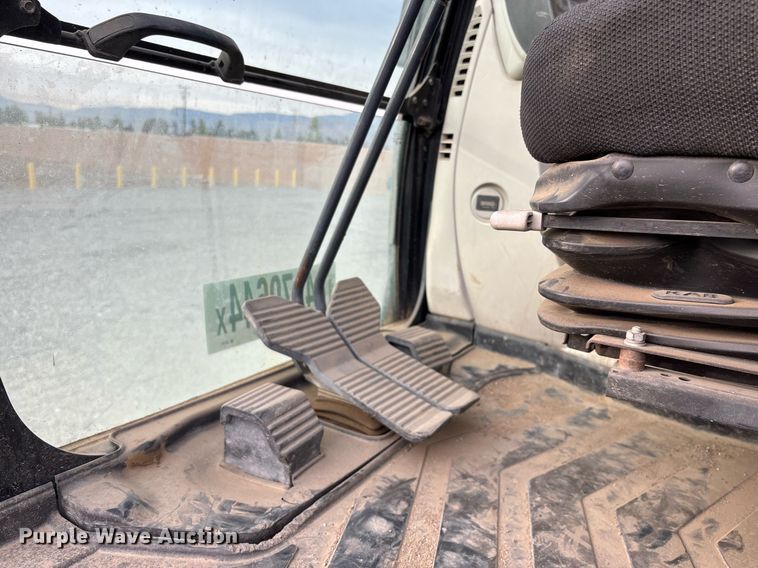 image for item YA0169 2012 Kobelco SK215SRLC excavator