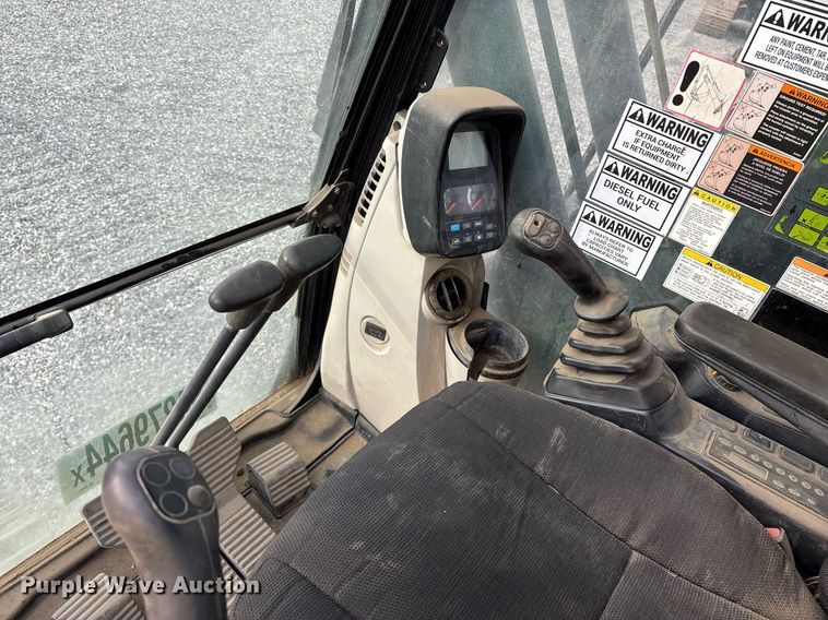 image for item YA0169 2012 Kobelco SK215SRLC excavator