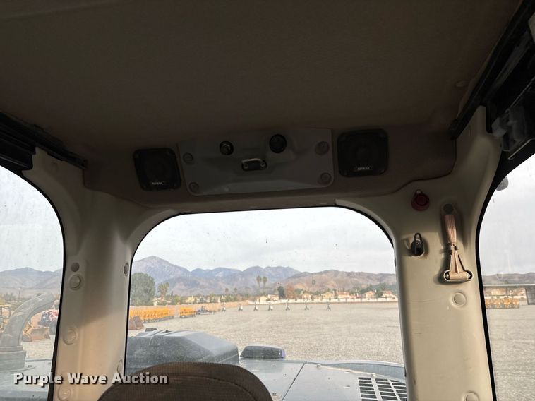 image for item YA0169 2012 Kobelco SK215SRLC excavator