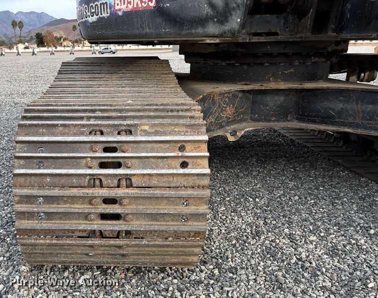 image for item YA0169 2012 Kobelco SK215SRLC excavator