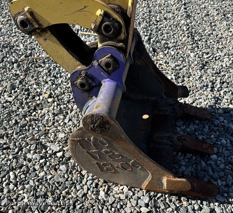 image for item YA0172 2018 Yanmar VIO17-A mini excavator