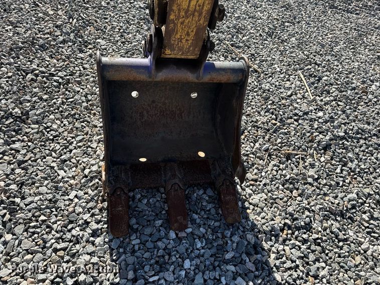 image for item YA0172 2018 Yanmar VIO17-A mini excavator