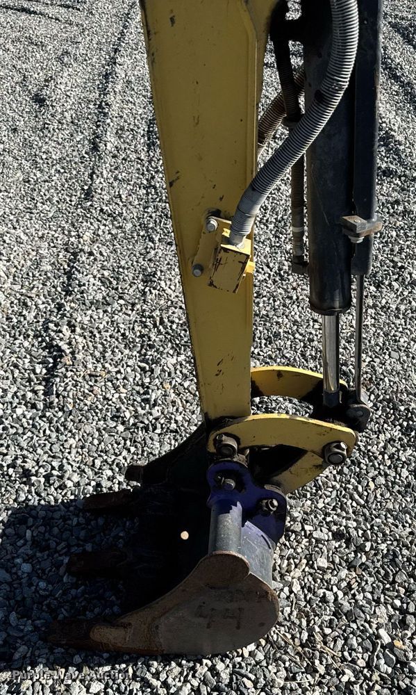 image for item YA0172 2018 Yanmar VIO17-A mini excavator