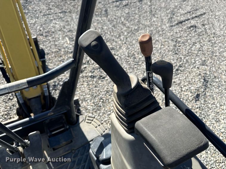 image for item YA0172 2018 Yanmar VIO17-A mini excavator