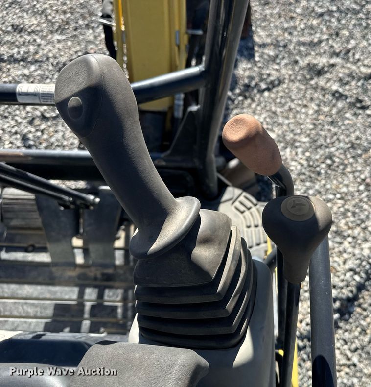 image for item YA0172 2018 Yanmar VIO17-A mini excavator