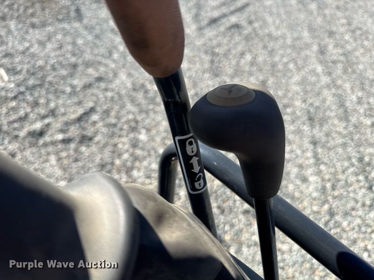 image for item YA0172 2018 Yanmar VIO17-A mini excavator