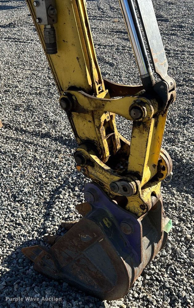 image for item YA0173 2019 Yanmar VIO35-6A mini excavator