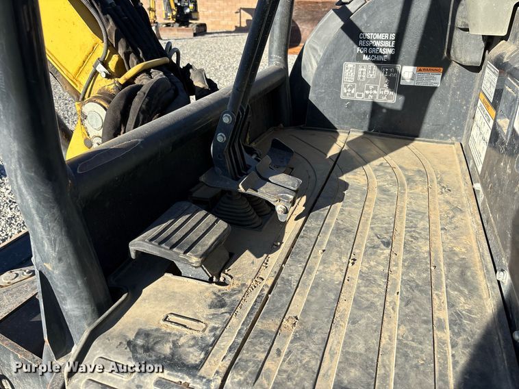 image for item YA0173 2019 Yanmar VIO35-6A mini excavator