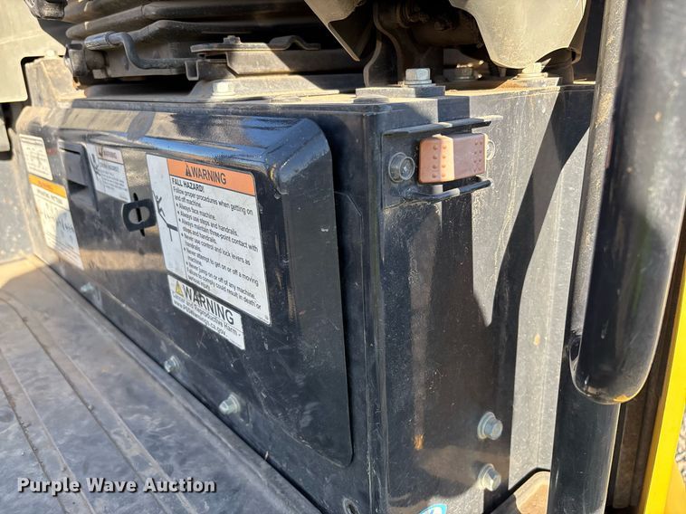 image for item YA0173 2019 Yanmar VIO35-6A mini excavator