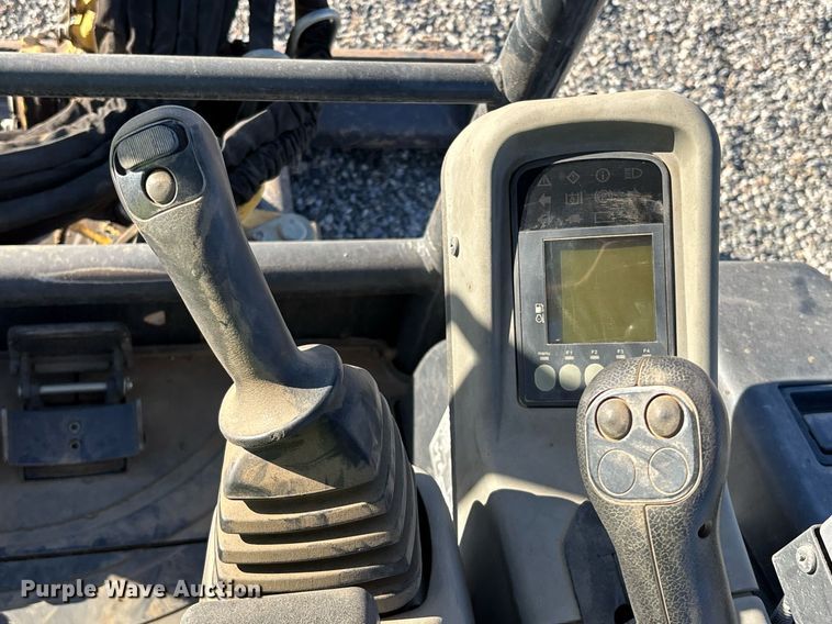 image for item YA0173 2019 Yanmar VIO35-6A mini excavator