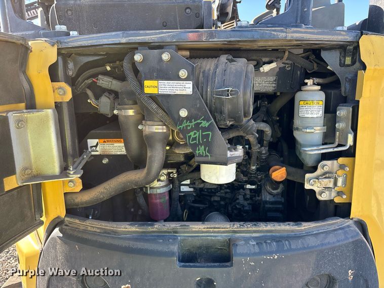 image for item YA0173 2019 Yanmar VIO35-6A mini excavator