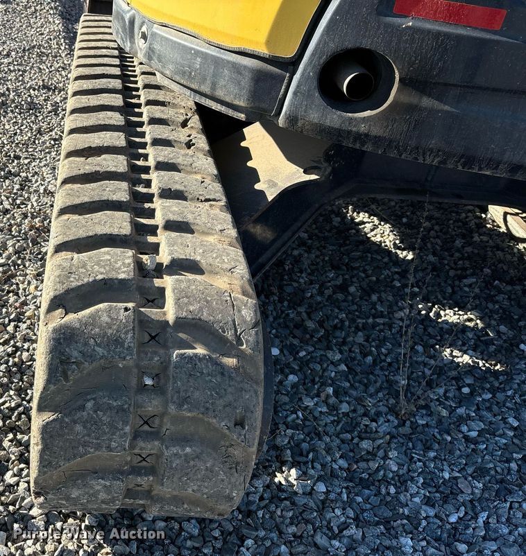 image for item YA0173 2019 Yanmar VIO35-6A mini excavator