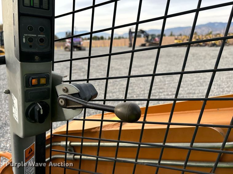 image for item YA0176 2018 Case TR310 tracked skid steer loader