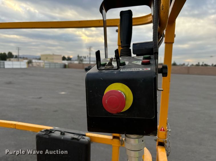 image for item YA0178 2018 Haulotte 3947 E scissor lift