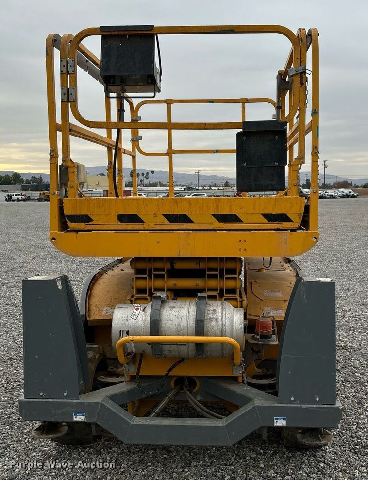 image for item YA0179 2018 Haulotte Compact 3368RT scissor lift