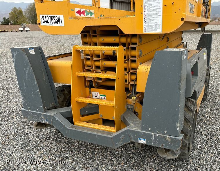 image for item YA0179 2018 Haulotte Compact 3368RT scissor lift