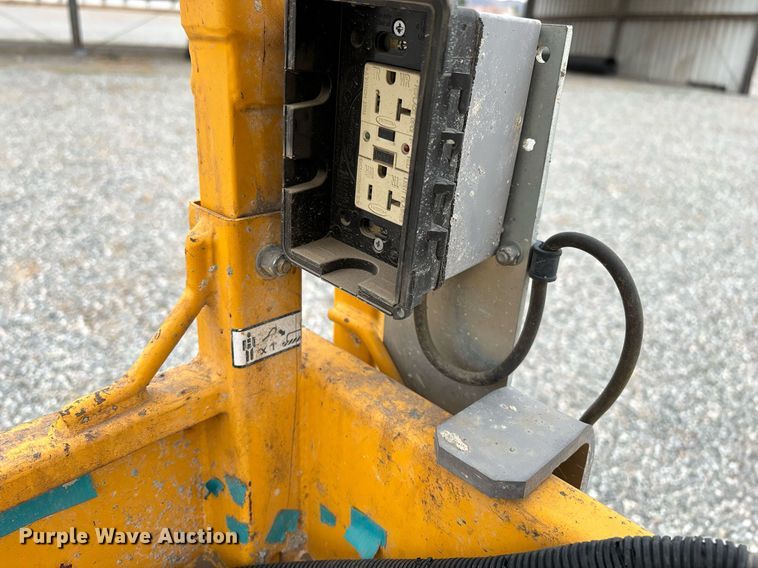 image for item YA0179 2018 Haulotte Compact 3368RT scissor lift