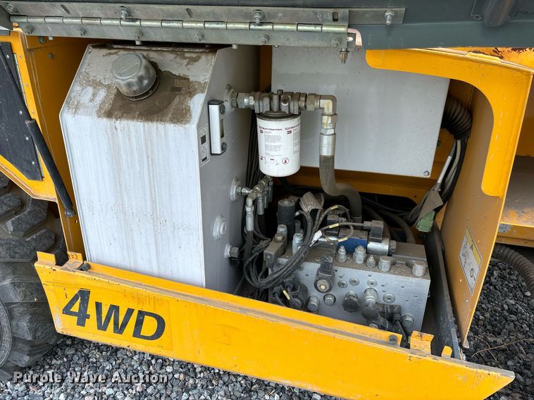 image for item YA0179 2018 Haulotte Compact 3368RT scissor lift