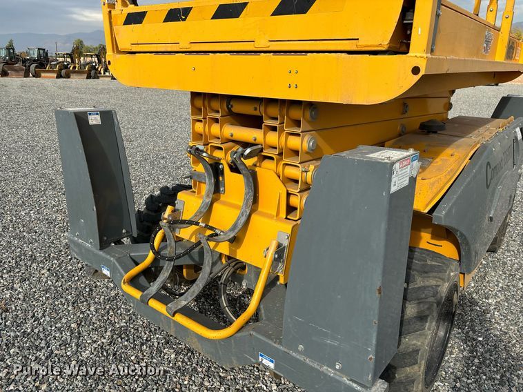 image for item YA0180 2019 Haulotte Compact 3368RT scissor lift