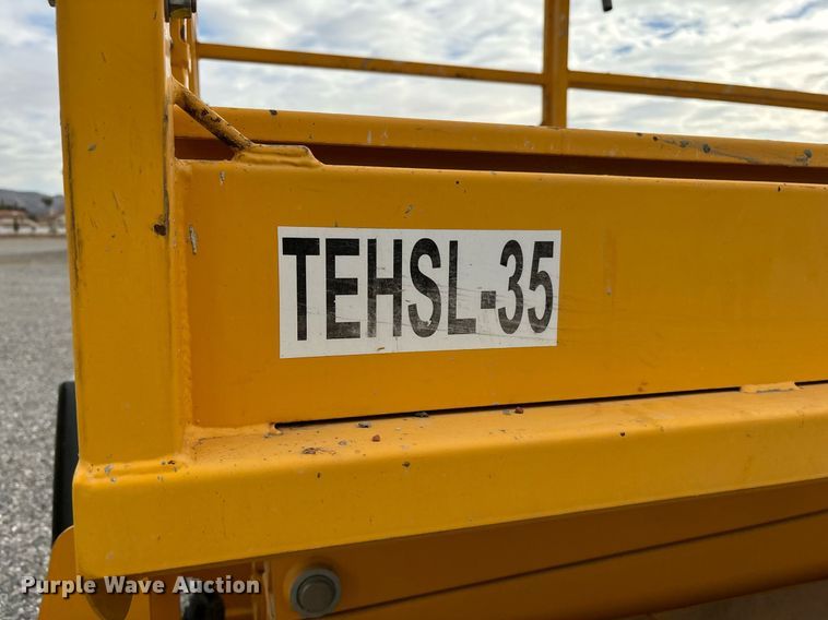 image for item YA0180 2019 Haulotte Compact 3368RT scissor lift