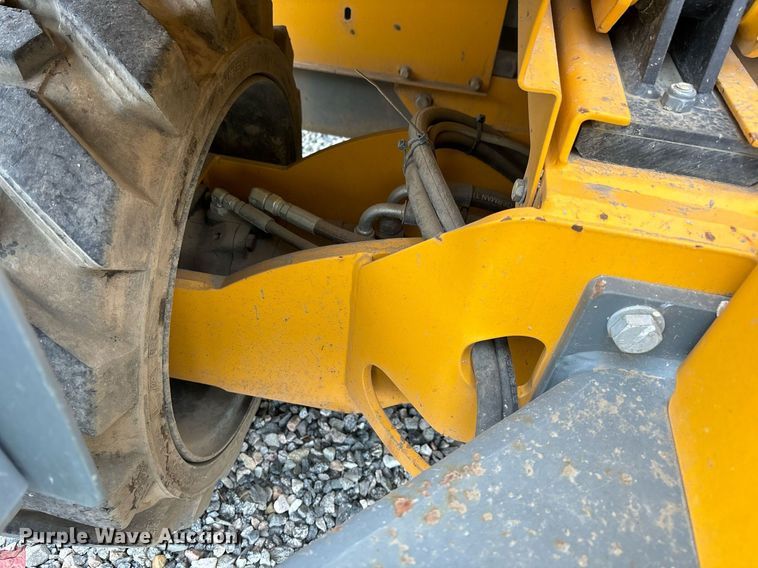 image for item YA0180 2019 Haulotte Compact 3368RT scissor lift