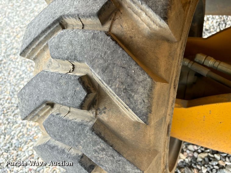 image for item YA0180 2019 Haulotte Compact 3368RT scissor lift