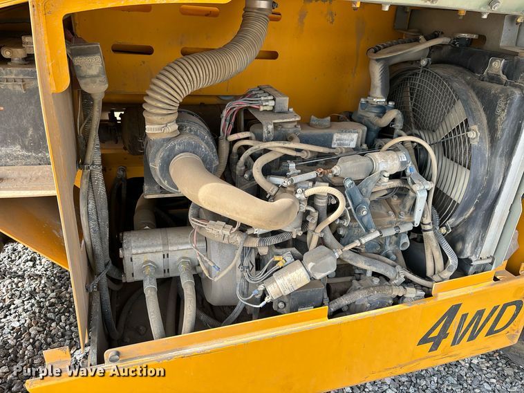 image for item YA0181 2019 Haulotte Compact 3368RT scissor lift